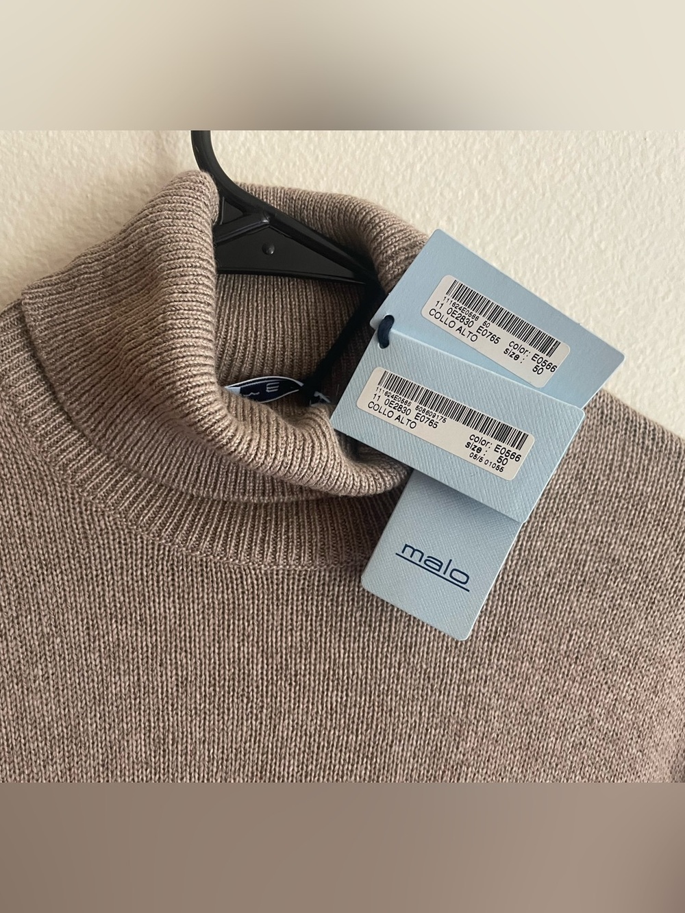 NWT Malo Men's Taupe Brown Tan Turtleneck Italian cashmere Sweater size medium
